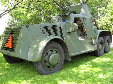 ww2 military vehicles.